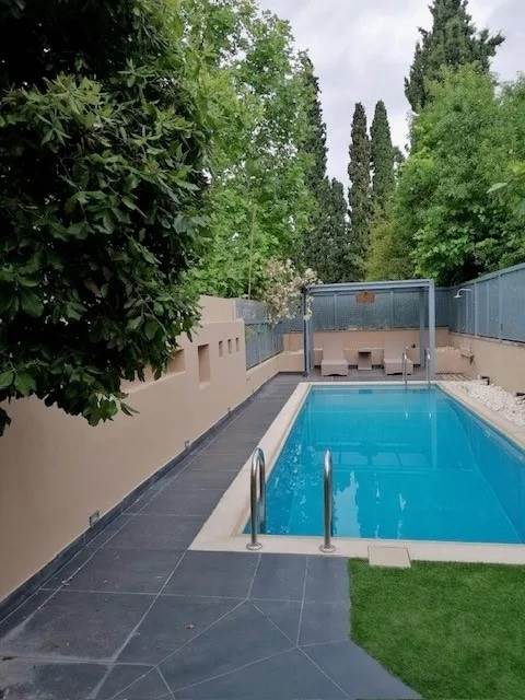 (For Sale) Residential Maisonette || Athens North/Kifissia - 350 Sq.m, 4 Bedrooms, 950.000€ 