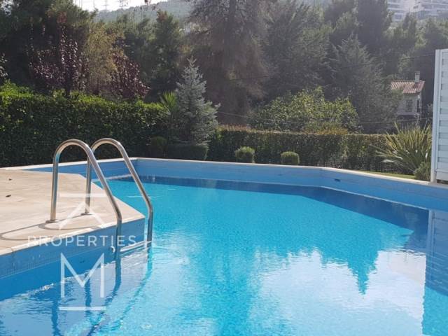 (For Sale) Residential Detached house || Athens North/Ekali - 550 Sq.m, 5 Bedrooms, 1.700.000€ 