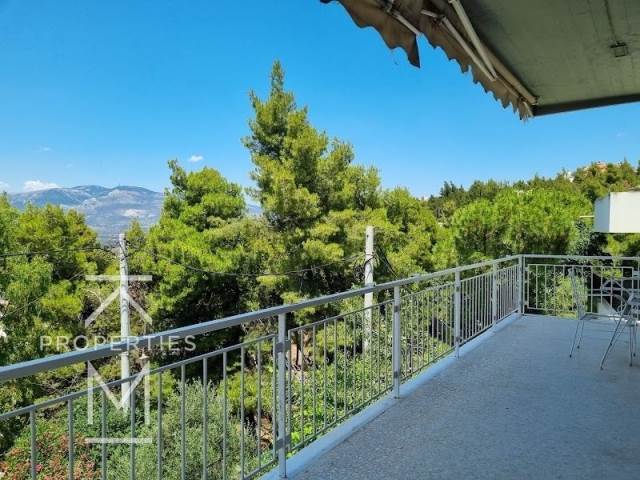 (For Sale) Residential Floor Apartment || Athens North/Kifissia - 208 Sq.m, 3 Bedrooms, 600.000€ 