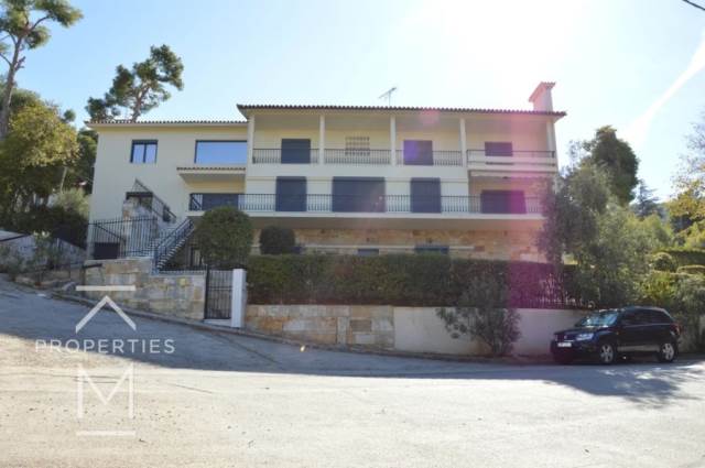 (For Sale) Residential Detached house || Athens North/Ekali - 570 Sq.m, 8 Bedrooms, 2.500.000€ 