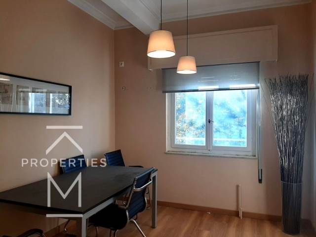 (For Sale) Commercial Office || Athens North/Nea Erithraia - 170 Sq.m, 250.000€ 